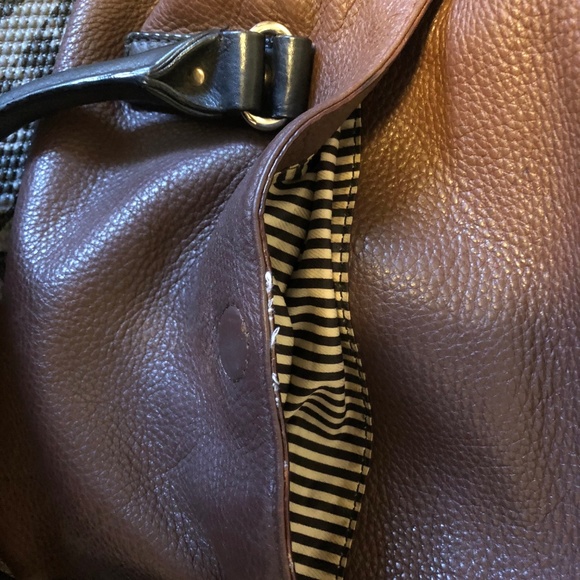 Kate Spade Cobble Hill Leslie Crossbody - Picture 5 of 6
